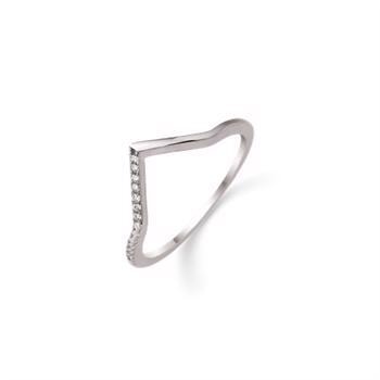 Støvring Design's Smuk v-ring med den ene side flot besat af glitrende zirkonia, kun str 56