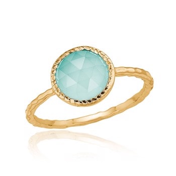 Smuk forgyldt ring med aqua calcedon fra Blicher Fuglsang