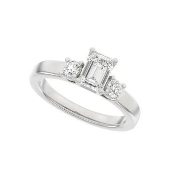 14 kt hvidguld Classic Luxury by Siersbøl, med i alt 1,33 ct Top Wesselton / SI