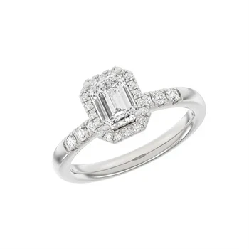 14 kt hvidguld Halo Luxury by Siersbøl, med i alt 1,32 ct Top Wesselton / SI