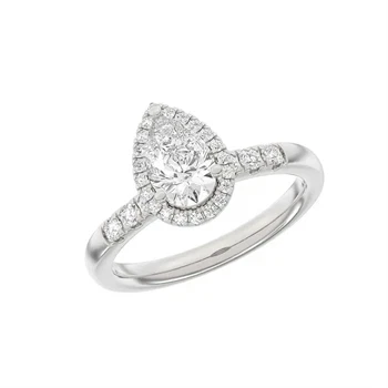 14 kt hvidguld Halo Luxury by Siersbøl, med i alt 1,32 ct Top Wesselton / SI