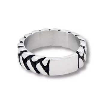 Flot maskulin ring, med sort emalje belægning