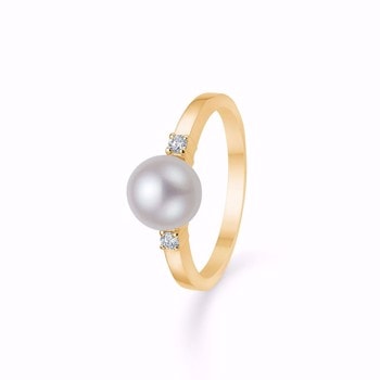 Fingerring i 14 karat guld med perle og brillianter fra Guld & Sølv Design