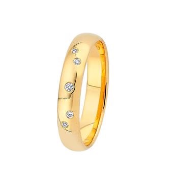 Elegant 14 karat fingerring med 0,05 ct diamanter i stjernedrys