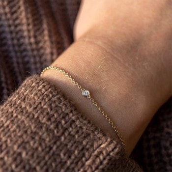 Nuran 14 kt rødguld armbånd, diamonds mat overflade fra Zoe serien