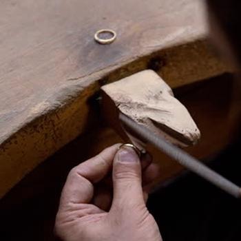 Reparation eller eftersyn af din ring