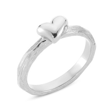  14 kt hvidguld fingerring med hjerte