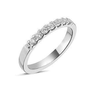 Memories by Nuran, 14 karat hvidgulds 2,6 mm ring med 7 x 0,04 ct brillanter, ialt 0,28 ct