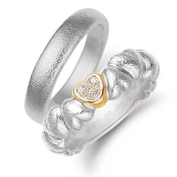 Aagaard Hjerteringe Vielses ring i 14 karat hvidguld med 2 x 0,007 ct + 5 x 0,004 ct diamanter