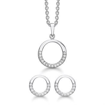 Støvring Design's Smukt collier og ørestikker med cirkel vedhæng med glitrende zirkonia. Kæde 42-45 cm, Ø hhv 12 og 9 mm