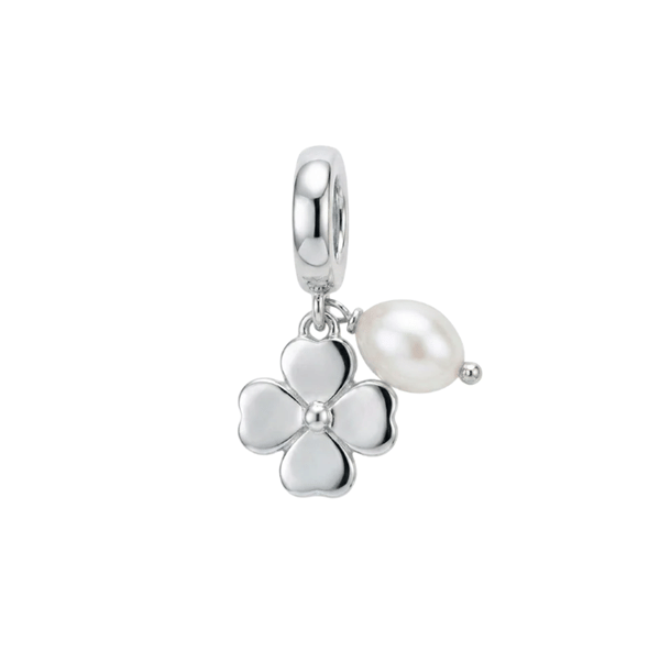 Clover and Pearl charm 4 mm sølv, fra Christina Jewelry & Watches