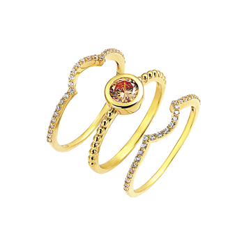 Sølvforgyldt ring med glitrende sten, fra Støvring design