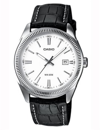 Casio Classic quartz Herreur med læderrem og dato visning