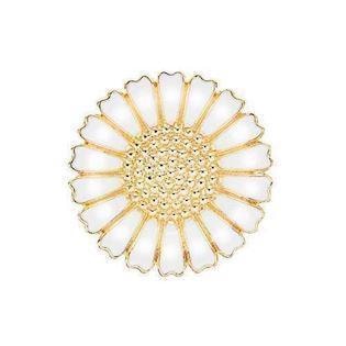 Hvid Marguerit Broche med forgyldninger fra Lund Copenhagen-25 mm