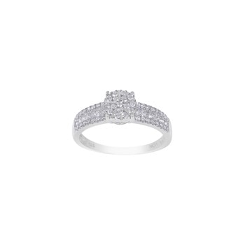 14kt hvidguldsring med central diamant og små diamanter langs bandet, 0,48 ct W/SI.