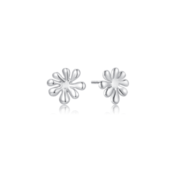 Sølv øreringe formet som blomster med afrundede kronblade, reflekterer lys elegant.