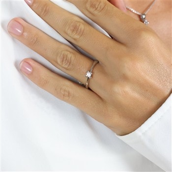 Mary ring sølv lg diam 0,10ct w/vs, fra aagaard