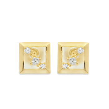 Guld ørestikker, fra Støvring Design