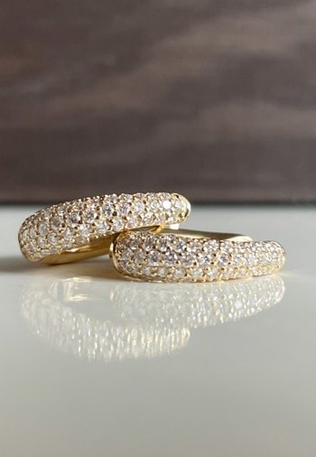Creol knæk 14 karat dråbe formet pavé 0,63 carat brillant WSI, fra L&G
