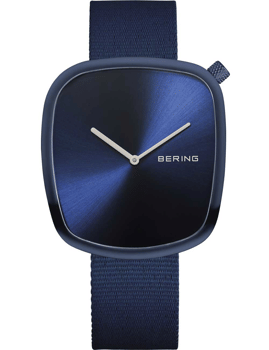 Ur med firkantet, afrundet skive, minimalistisk design, ensfarvet, med "BERING" på skiven.
