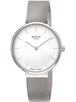 Rund hvid urskive, mesh-rem, tekst "BOCCIA TITANIUM" og "SAPPHIRE CRYSTAL". Minimalistisk design.